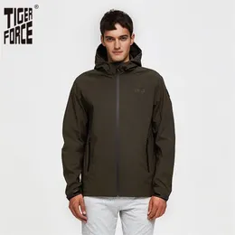 Tiger Force Men's Spring Jackets Hooded Casual Windbreaker Plus Size Fashion Bomber Jacket Windproof Man Coat Outerwear 210811