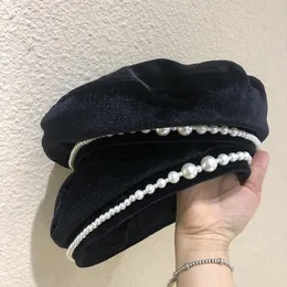 Berets South Korea Velvet ciepłe japońskie perły płaskie czarne beret dzieci jesienne joker w sieci celebrytka malarz cap