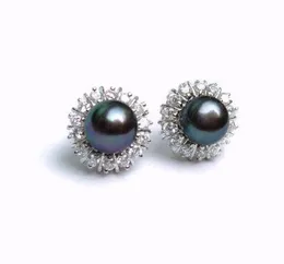 Stud 8-9 mm Akoya Black Natural Pearl Earring