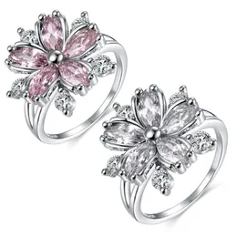 Romantyczny Elegancki Panie Pierścień Cherry Kwiat Kształt Kubiczny Cyrkonia Ślubne Pierścienie Wykwintne kwiaty 925 Sterling Silver Jewelry