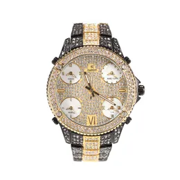 安くデザイナーの男性の時計、ヴォーグゴールドの高級スタイルの時計ヒップホップスーパークールレジャースポーツウォッチ