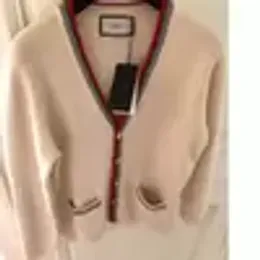 Kobieta V-Neck Knit Women Długim Rękawem Sweter Płaszcze Geometryczne Top Koszula Wysokiej Jakości Sweter Jesień Trendy Outdoor Streetwear