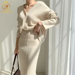 Höst och vinter Casual Two Pieces Set Women Loose Single Breasted Soft Sweater Cardigan Coats + Solid Strikked Kjolar Passar 211108