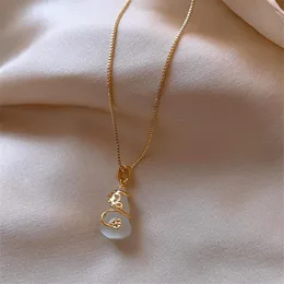 Anhänger Halsketten 2021 Mode Exquisite Gold Kette Weibliche Luxus Schmuck Geschenk Schlüsselbein Opal Kürbis Frau Halskette Glück