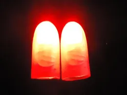 Komik Yenilik Işık-up Thumbs LED Işık Yanıp Sönen Parmaklar LED Gadget Magic Trick Sahne İnanılmaz Glow Oyuncaklar Çocuk Çocuklar Aydınlık Hediyeler