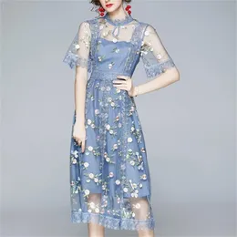 Frauen Sommer Elegante Stickerei Mesh Kleid Festa Hohe Qualität Blau Hochzeit Party Robe Femme Vintage Designer Vestidos 210603