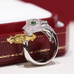 PANTHERE 시리즈 반지 빈티지 돌 공장 직접 판매 복고풍 높은 품질의 핫 브랜드 여성 AAAAA 18K 골드 도금 된 Advonced Diamants 절묘한 선물 디자이너 반지