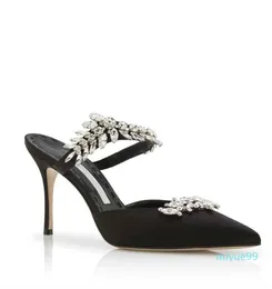 Günlük Giyim Sandalet Ayakkabı Kadın Patent Deri Kristal Yüksek Topuklu Parti Düğün Lüks Tasarımcı Kadın Gladyatör