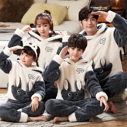 JULY'S SONG Flannel Pajamas Set Family Outfits Warm Cute Cartoon Parent-Child Sleepwear Winter Coral Women Men Kid Thick Pajamas 211211