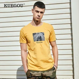 Kuegou Merk Zomerproduct Mannen karakters gedrukt mode T-shirt Ins stijl ronde kraag korte mouw T-shirt UT-09328 210524