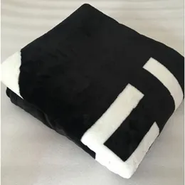 Brand Hot Brand Black Throw Blanel Fleece Coperta 2Size- 130x150cm, 150x200cm con sacchetto di polvere stile C Stile per viaggi, casa, cuote per ufficio