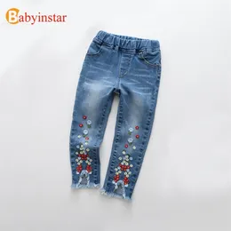 Babyinstar jeans para garota moda jeans crianças com bordado floral bonito bebê meninas roupas denim calças crianças roupas 210317