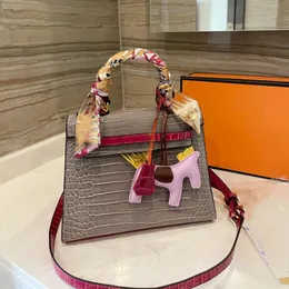 Shoulder Crossbody Alligator Hand Bags Ribbon Silk Scarves Horse Toy Lady Small M Size Handbags Cross Body Bag Fashion Women Brand One