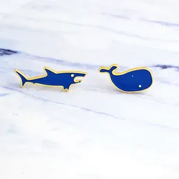 Morskie broszki wielorybów o niebiesko -rekale.