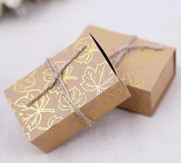 2021 Ny Fall Höst Kraft Gold Maple Leaf Candy Boxes Bröllopsfest Favoriter Bridal Shower Engagement Party Table Setting Ideas