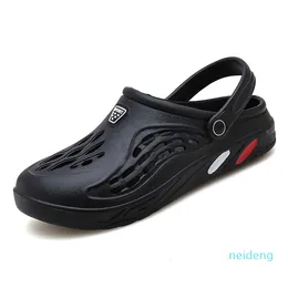 2022 Erkek Kadın Slaytlar Delik Ayakkabı Kauçuk Sandalet Terlik Uygun Siyah Mavi Kırmızı Köpük Koşucu Plaj Kapalı Yumuşak Alt Platformu Spor Tra