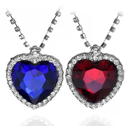 Mode 20pcs / lot titanic hjärta av havet halsband för kvinnor blå röd romantisk kedja hängande halsband mode bröllop smycken x0707