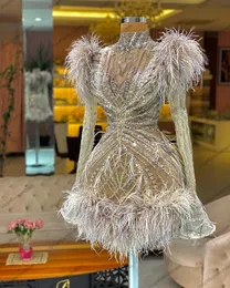 Luxury Beading Feather Short Cocktail Dresses High Neck Se Thru Crystals Homecoming Dress with Long Flare Sleeves278y