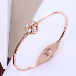 Yun Ruo New Arrival Punk Luxury Swiveling Flower Bangle Rose Gold Color Women Birthday Gift Titanium Steel Jewelry Not Fade Q0717