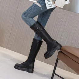 Boots Knight 2021 가을과 겨울 한국 여성 레이스 업이지만 무릎은 영국 스타일이 얇습니다.