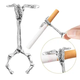 Novo porte do cigarro Skull Smoking Ring Personality Ring Ring grosso cigarro Clipe Acessórios de dedo do dedo da junta Presente para homens Pipes de mulheres