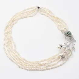 Kedjor guaiguai smycken 5 strängar naturliga vita pärlhalsband grönt cz pave blomma pendell handgjorda för kvinnor