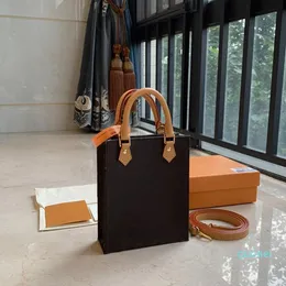 Luxurys 디자이너 Petit Sac Plat 가방 정품 가죽 오래 된 꽃 핸드백 지갑 Pochettes 패션 여자 크로스 바디 미니 어깨 phone2021