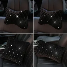 Poduszki siedzenia Bling Rhinestone Car Neck Poduszka Neck Zima Pluszowa Kryształ Auto Headrest Waist Supports Cover Akcesoria