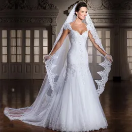 Nuovi accessori da sposa Bianco / Avorio Velo di moda Bordo del nastro Corti Veli da sposa a due strati con pettine Alta qualitàCCW0015