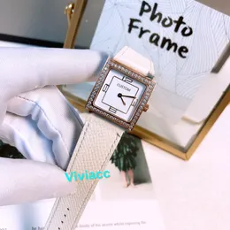 26mm Wide Fashion Lady Square Watch Äkta Läder Berömd Märke Logo Armbandsur Kvinnor 36912 Nummer Ring Zirkocka