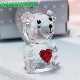 50pcs Baby Shower Favours Crystal Teddy Bear Ornament z czerwonym sercem w pudełku prezentowym pamiątki noworodka pamiątki