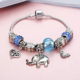 Charm Armband Crystal Armband för Kvinnor Alloy Söt Silver Färg Charms Elefant Hjärtform Hänge Beaded Braclets Smycken Pulsera