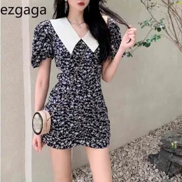 Ezgaga Vintage Kontrast Mini Elbise Kadın Puf Kısa Kollu Kore Moda Çiçek Baskılı Yaz Yeni Seksi Bodycon Vestidos 210430