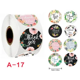 1 tum 500pcs / Roll Round Floral Tack Klistermärken 1Ink för bröllop favoriserar och Party Handgjorda Taggar Kuvert Seal Stationery Sticker