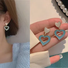 Delicati orecchini pendenti pendenti a doppio cuore bianco blu per le donne Regalo di gioielli di moda per studenti dolci coreani romantici carini 2021