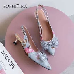 Sophitinaファッションの女性は蝶の結び目の装飾のスリングバックバック夏の手作りの尖った靴甘いスリップオンポンプPO482 210513
