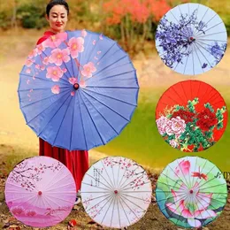 Kinesisk traditionell hantverk olja pappers paraply trähandtag silke tyg paraply regnbeständig dans cos paraply bröllop dekoration lla10709
