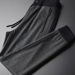 Minglu Spring Men Pants Luxury Yarn Dyed Fabric Sport Men Casual Pants Plus Size 4xl Hight Quality Slim Fit Skinny Pants Men R0402