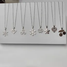 Подвесные ожерелья U-Magical Fashion Titanium Steel Heart Butterfly Письмо пить