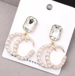 Kvinnor Mode Luxury With Pearl Letter Pendant Dangle Chandelier Earring S925 Silver Neede Designer Smycken