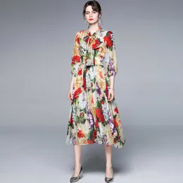 Роскошный бренд взлетно-посадочная полоса летнее платье женщин High Street Vintage Floral Parted Bow Collor MIDI одежда халат 210529