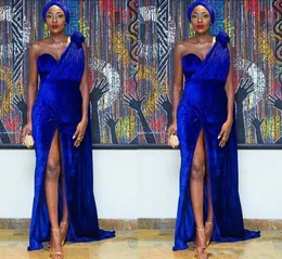 Royal Blue Evening Dress 2022 Elegancki Jeden Ramię Velvet Mermaid Nigeria Sexy Handmade Front Front Split Arabski Formalny Prom Dresses Vestidos de Fiesta Robe Soiree