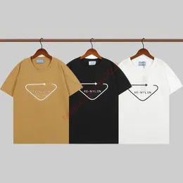 Triangle T Shirt Men's Letter Logo Printing-Shirts Designer Tshirt Luxury Men's Re-Nylon Shorts الأكمام تنفس شريط القطن طباعة عشاق المعاطف المطبوعة