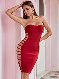 Kvinnor Sexig Designer Strapless Hollow Out Red Bandage Dress Evening Celebrity Mini Chic Party Vestido 210527