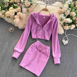 Casual Women Two Pieces Set Hooded Cropped Sweatshirt Solid Mini Short Skirt Spring Hoodie Suits Girls Outfits 210601