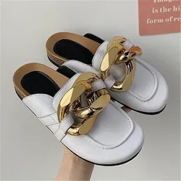 Tofflor 2021 Sommar Damkork Mode Stor Guldkedja Plattform Mules Sandaler Partihandel Kvinna Platta Flip Flops Sandalias Mujer