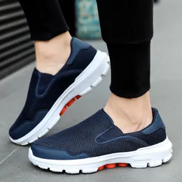 2021 Men Women Running Shoes Black Blue Grey fashion mens Trainers Breathable Sports Sneakers Size 37-45 qm