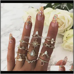 Cluster Drop Delivery 2021 Women Jewelry Costume Accessory Vintage Crown Tiara Red Stone Heart Rings 3Pcs Per Set Gift Fxdq4