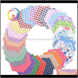 Bekleidung Bekleidung Drop Lieferung 2021 100 Stück Lot Mix farbig zufällig bedruckt Sechseck Shapelow Densitythin Baumwollstoff Patchwork DIY für Quilti