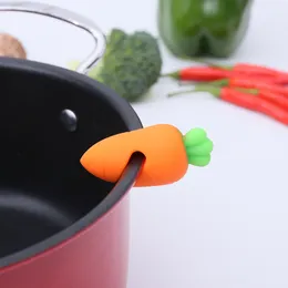 Silicone Spill-proof Pot Lid Lifter Anti Overflow Cookware Parts Cute Carrot Cover Lid Holder Over-flow Stoppers